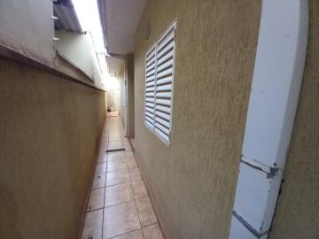 Alugar Casa / Padrão em Ribeirão Preto R$ 1.400,00 - Foto 14