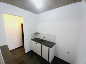 Alugar Apartamentos / Padrão em Ribeirão Preto R$ 700,00 - Foto 3