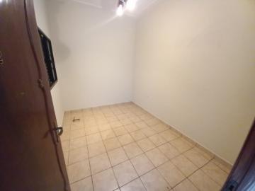 Alugar Casa / Padrão em Ribeirão Preto R$ 1.200,00 - Foto 4