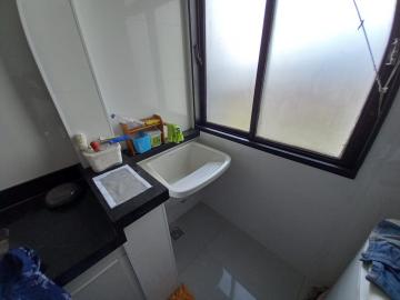 Alugar Apartamento / Padrão em Ribeirão Preto R$ 1.100,00 - Foto 7