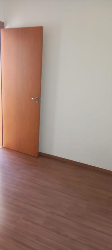 Alugar Apartamento / Padrão em Ribeirão Preto R$ 1.100,00 - Foto 7