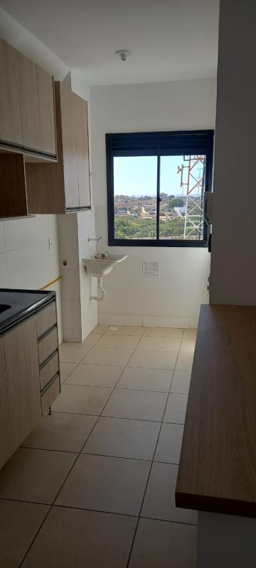 Alugar Apartamento / Padrão em Ribeirão Preto R$ 1.100,00 - Foto 24