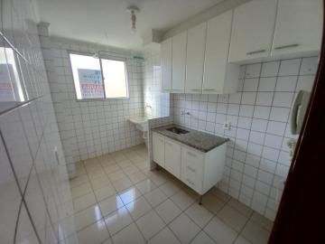 Alugar Apartamento / Padrão em Ribeirão Preto R$ 1.000,00 - Foto 2