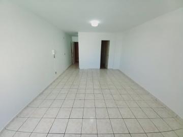 Apartamento / Kitnet em Ribeirão Preto Alugar por R$750,00