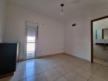 Alugar Apartamento / Padrão em Ribeirão Preto R$ 1.600,00 - Foto 2