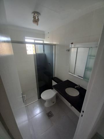 Alugar Apartamento / Padrão em Ribeirão Preto R$ 1.000,00 - Foto 7