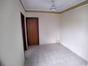 Alugar Apartamento / Padrão em Ribeirão Preto R$ 650,00 - Foto 1