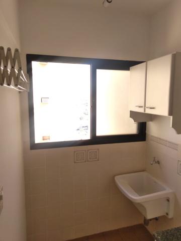 Alugar Apartamento / Padrão em Ribeirão Preto R$ 800,00 - Foto 5