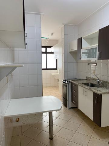 Comprar Apartamento / Padrão em Ribeirão Preto - Foto 5