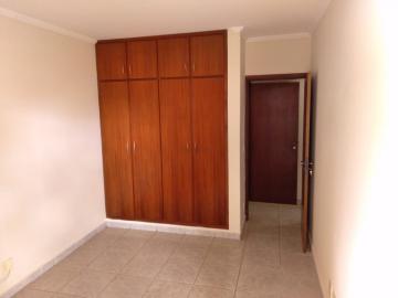 Alugar Apartamento / Padrão em Ribeirão Preto R$ 1.500,00 - Foto 13