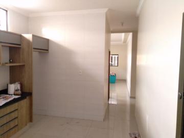 Alugar Casa / Padrão em Ribeirão Preto R$ 1.800,00 - Foto 4