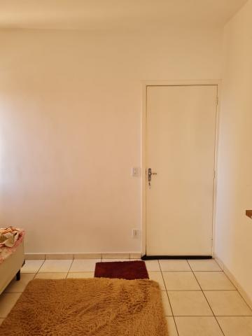 Comprar Apartamento / Padrão em Ribeirão Preto R$ 138.000,00 - Foto 2