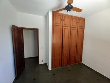 Alugar Apartamento / Padrão em Ribeirão Preto R$ 1.150,00 - Foto 12