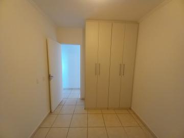 Alugar Apartamento / Padrão em Ribeirão Preto R$ 1.200,00 - Foto 4