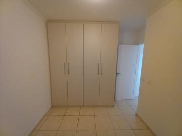 Alugar Apartamentos / Padrão em Ribeirão Preto R$ 1.200,00 - Foto 6