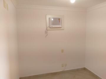 Alugar Apartamento / Padrão em Ribeirão Preto R$ 1.800,00 - Foto 18