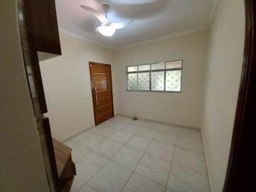 Alugar Casa / Padrão em Ribeirão Preto R$ 2.400,00 - Foto 3