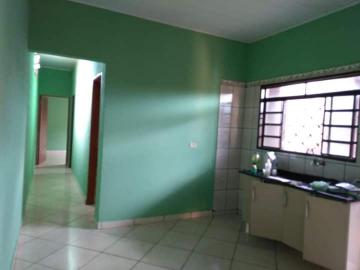 Comprar Casa / Padrão em Sertãozinho R$ 140.000,00 - Foto 2