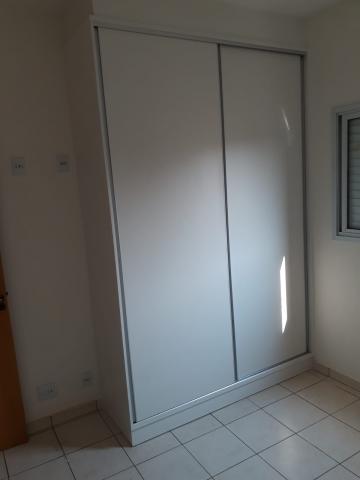 Alugar Apartamento / Padrão em Ribeirão Preto R$ 1.100,00 - Foto 6