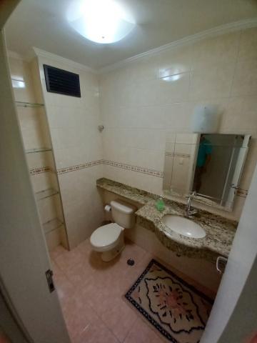 Alugar Apartamento / Padrão em Ribeirão Preto R$ 1.950,00 - Foto 4