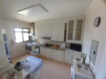 Alugar Apartamento / Padrão em Ribeirão Preto R$ 1.950,00 - Foto 6