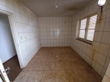 Alugar Casa / Padrão em Ribeirão Preto R$ 3.800,00 - Foto 4