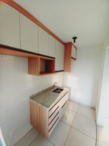 Alugar Apartamento / Padrão em Bonfim Paulista R$ 990,00 - Foto 4