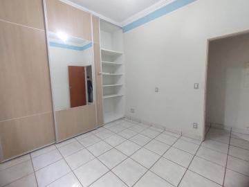 Alugar Casa / Padrão em Ribeirão Preto R$ 1.700,00 - Foto 10