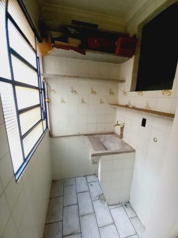 Alugar Apartamento / Padrão em Ribeirão Preto R$ 850,00 - Foto 5