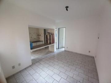 Alugar Apartamento / Padrão em Ribeirão Preto R$ 850,00 - Foto 2