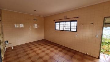 Alugar Casa / Padrão em Ribeirão Preto R$ 1.600,00 - Foto 8