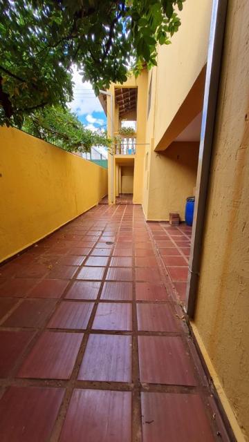 Alugar Casa / Padrão em Ribeirão Preto R$ 1.600,00 - Foto 6