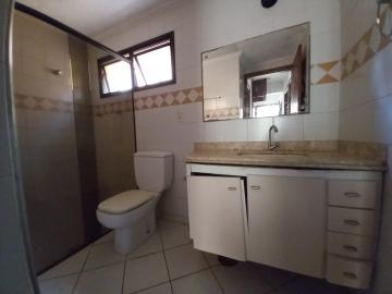 Alugar Apartamento / Padrão em Ribeirão Preto R$ 1.300,00 - Foto 11