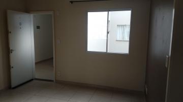 Apartamento / Padrão em Ribeirão Preto Alugar por R$850,00