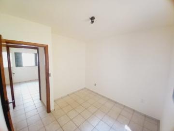 Alugar Apartamento / Padrão em Ribeirão Preto R$ 800,00 - Foto 7