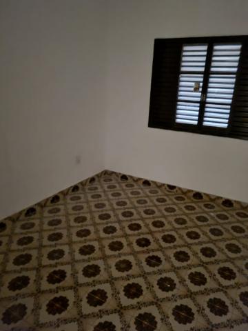 Alugar Casas / Padrão em Ribeirão Preto R$ 1.700,00 - Foto 5