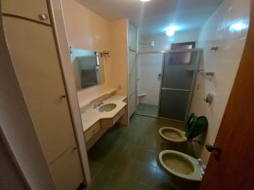 Alugar Apartamento / Padrão em Ribeirão Preto R$ 1.600,00 - Foto 13