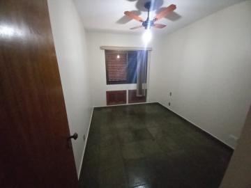 Alugar Apartamento / Padrão em Ribeirão Preto R$ 1.600,00 - Foto 14