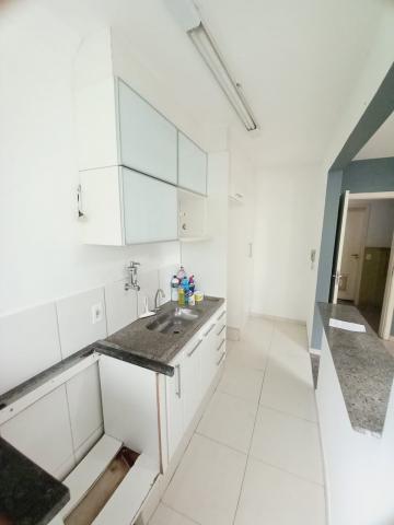 Alugar Apartamento / Padrão em Ribeirão Preto R$ 1.000,00 - Foto 5