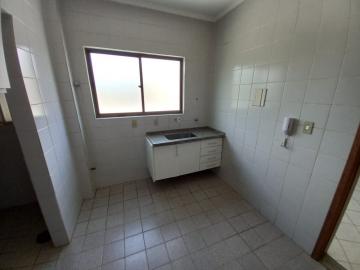 Alugar Apartamento / Padrão em Ribeirão Preto R$ 900,00 - Foto 3