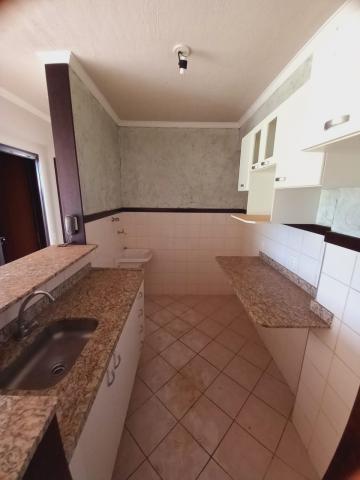 Alugar Apartamento / Padrão em Ribeirão Preto R$ 900,00 - Foto 5