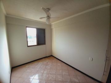 Alugar Apartamento / Padrão em Ribeirão Preto R$ 900,00 - Foto 9