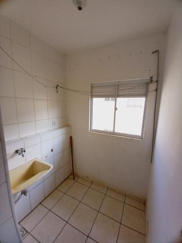 Alugar Apartamento / Padrão em Ribeirão Preto R$ 800,00 - Foto 5