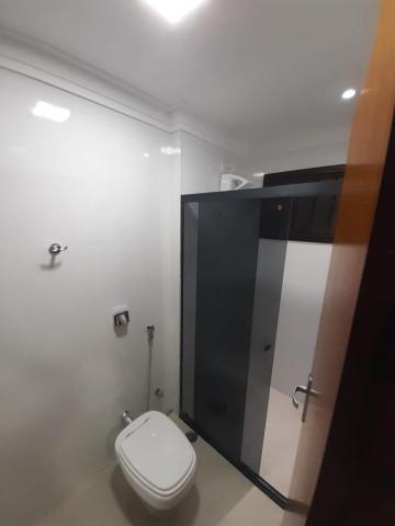 Alugar Apartamento / Padrão em Ribeirão Preto R$ 1.900,00 - Foto 9