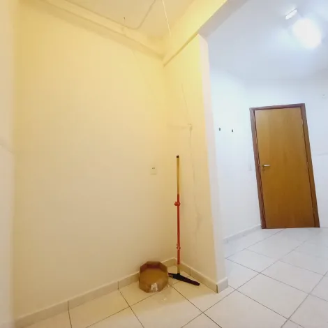 Alugar Apartamento / Padrão em Ribeirão Preto R$ 2.300,00 - Foto 17