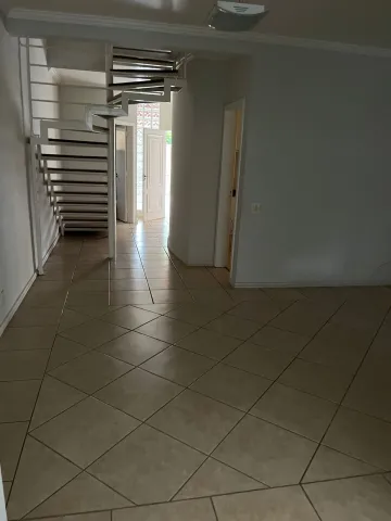 Casa condomínio / Padrão em Ribeirão Preto , Comprar por R$1.100.000,00