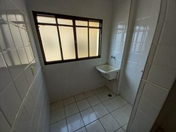 Alugar Apartamento / Padrão em Ribeirão Preto R$ 900,00 - Foto 6