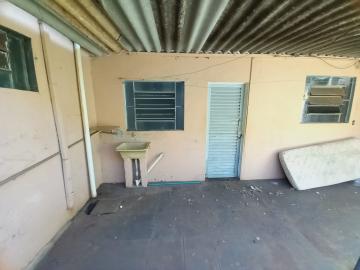 Alugar Casa / Padrão em Ribeirão Preto R$ 700,00 - Foto 6