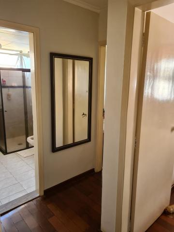 Comprar Apartamentos / Padrão em Ribeirão Preto R$ 300.000,00 - Foto 4