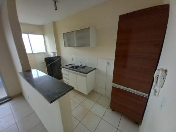 Alugar Apartamento / Padrão em Ribeirão Preto R$ 1.200,00 - Foto 4